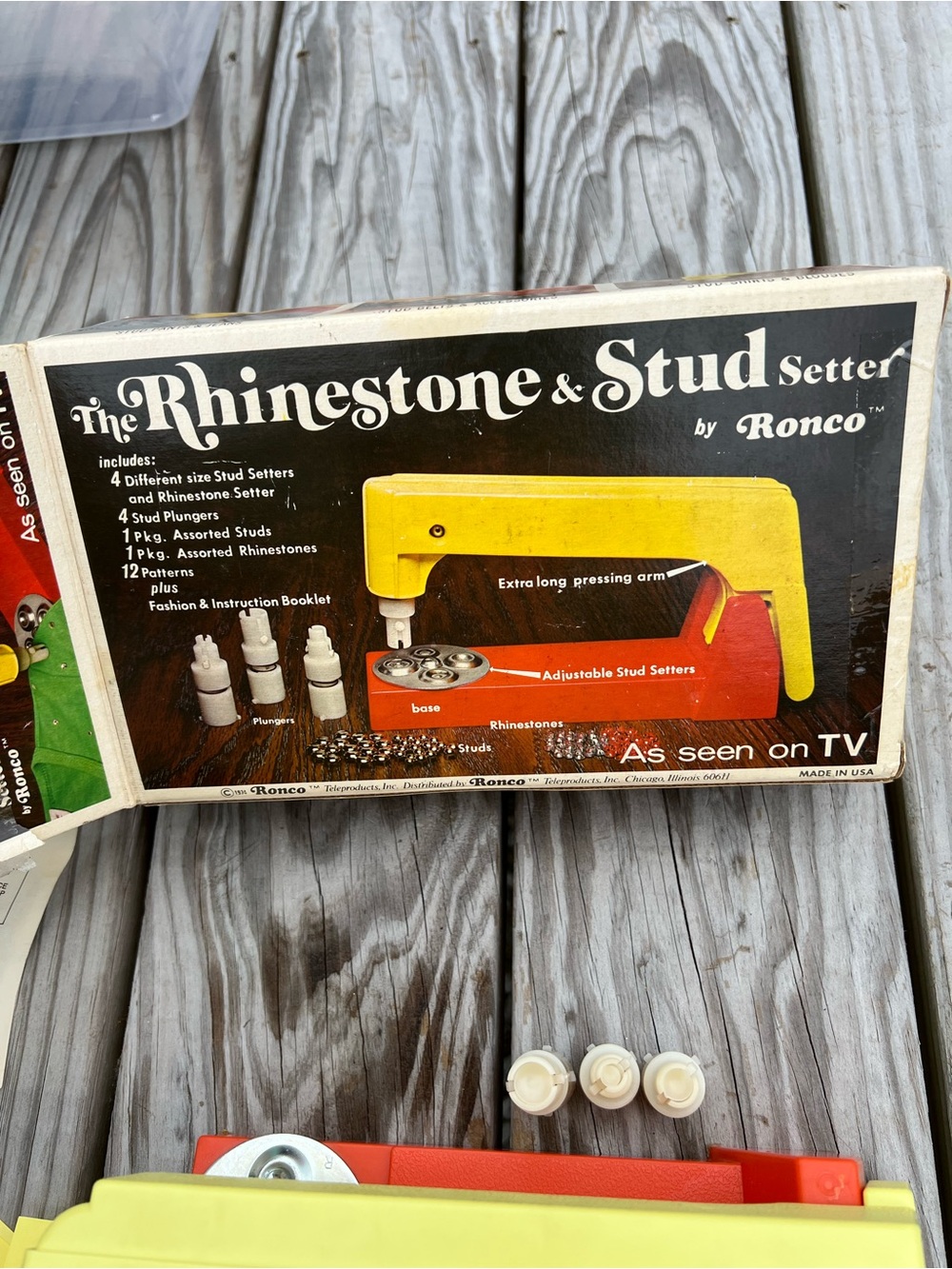 Vintage 1974 Ronco Rhinestone & Stud Setter – Original Box & Patterns!